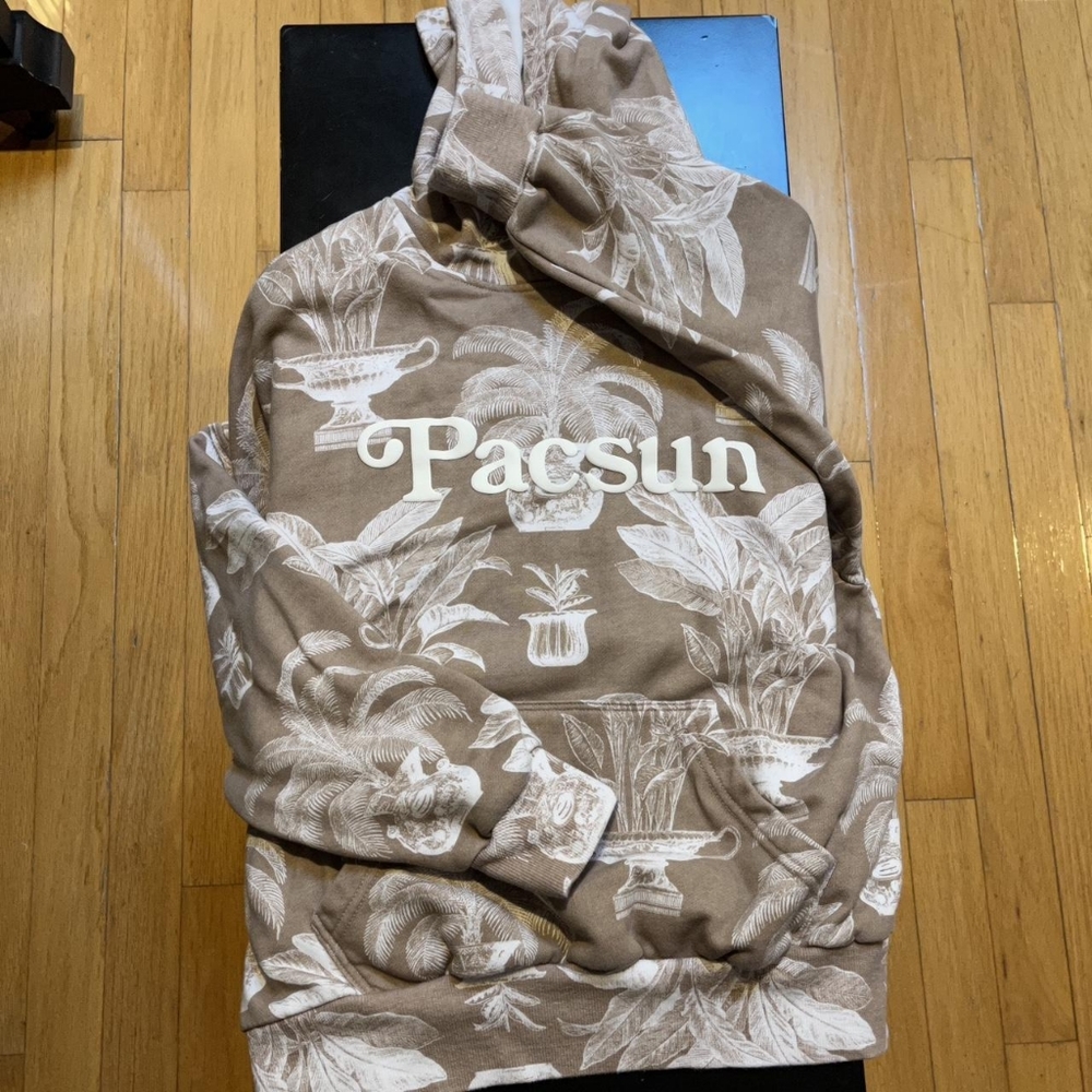 PacSun Women's Tan and Brown Hoodie Size S
